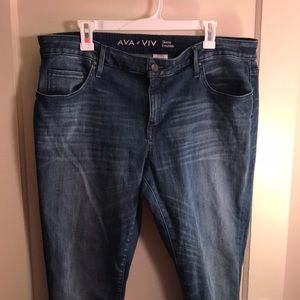 Target plus size brand, Ava & Viv, jean capri